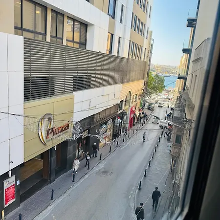 Апартаменты The Friends Слима