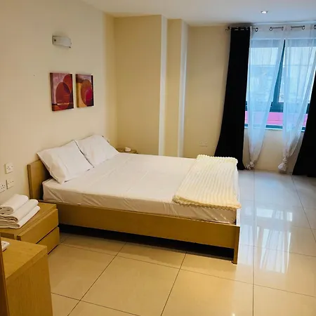 The Friends 아파트 슬리에마