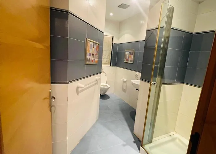 The Friends * Sliema