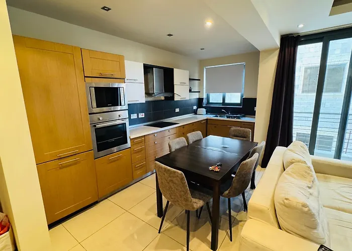 The Friends * Sliema